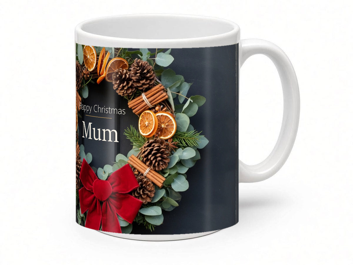 Happy Christmas Mum Mug – Orange & Cinnamon Wreath – handle view